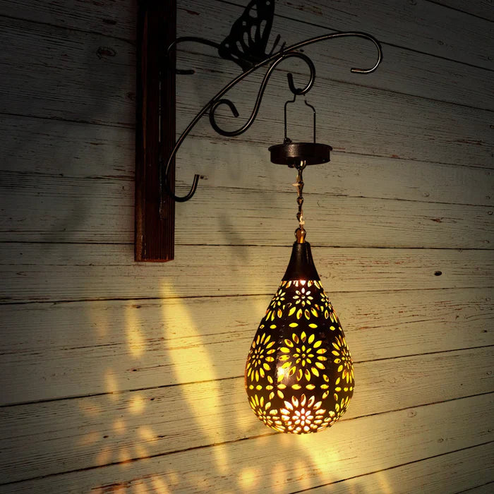 LUMINAIRE – Elegant Solar Garden Lamp Solution
