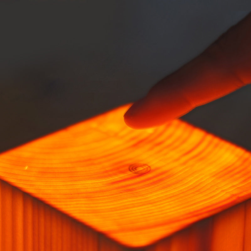 LUMINOAK – Elegant Wireless LED Table Lamp