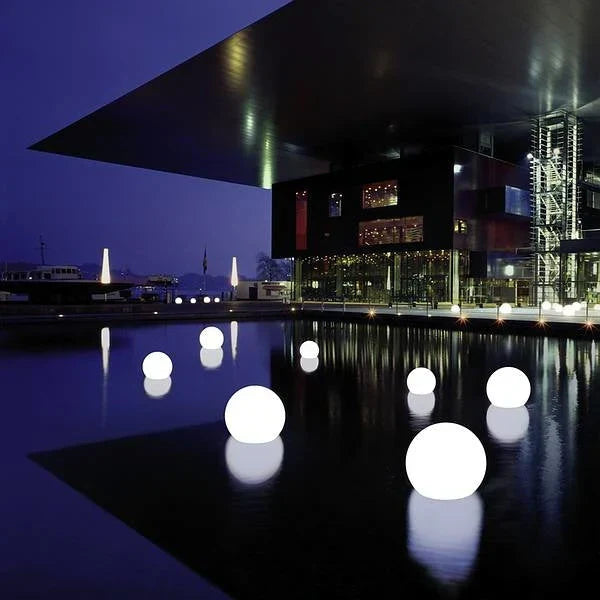 LUMINAIRE SPHERE – Enchanting LED Garden Light