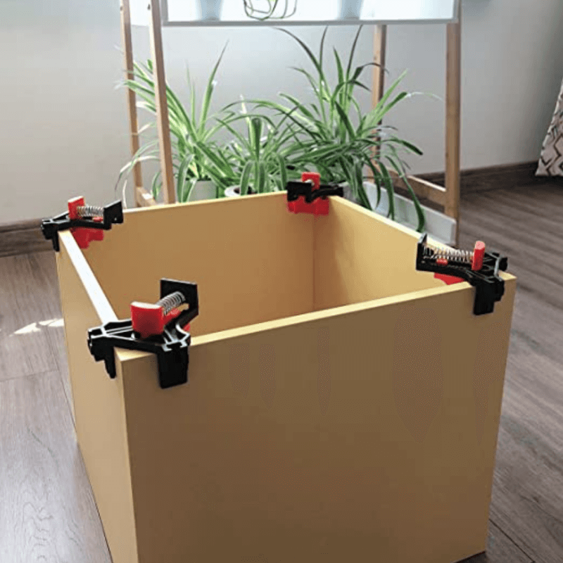 CLAMPMASTER – Precision Corner Clamping Set for Woodworking