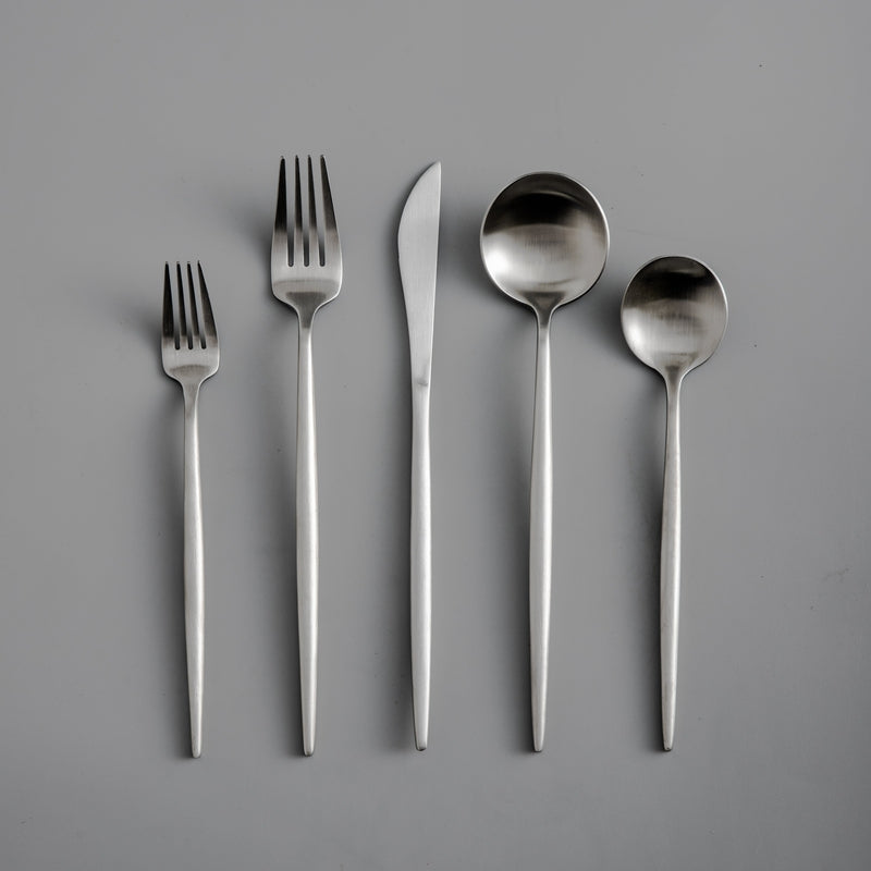 Elegant Minimalist Stainless Steel Cutlery Set