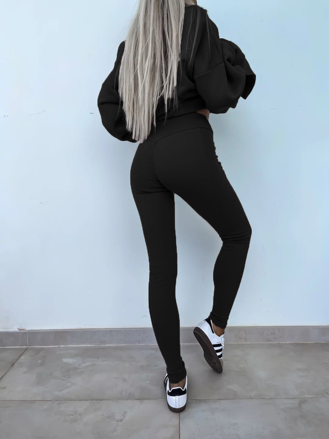 Cozy Women's Long Sleeve Winter Suit