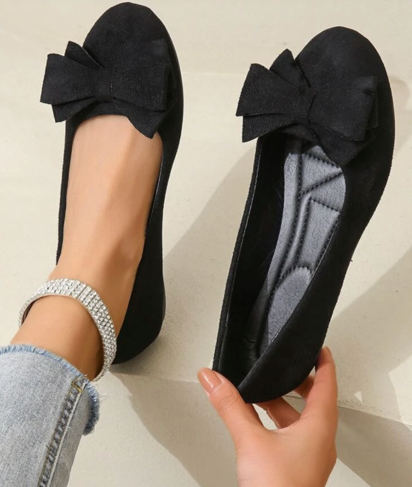 Comfort-Fit Everyday Walking Shoes