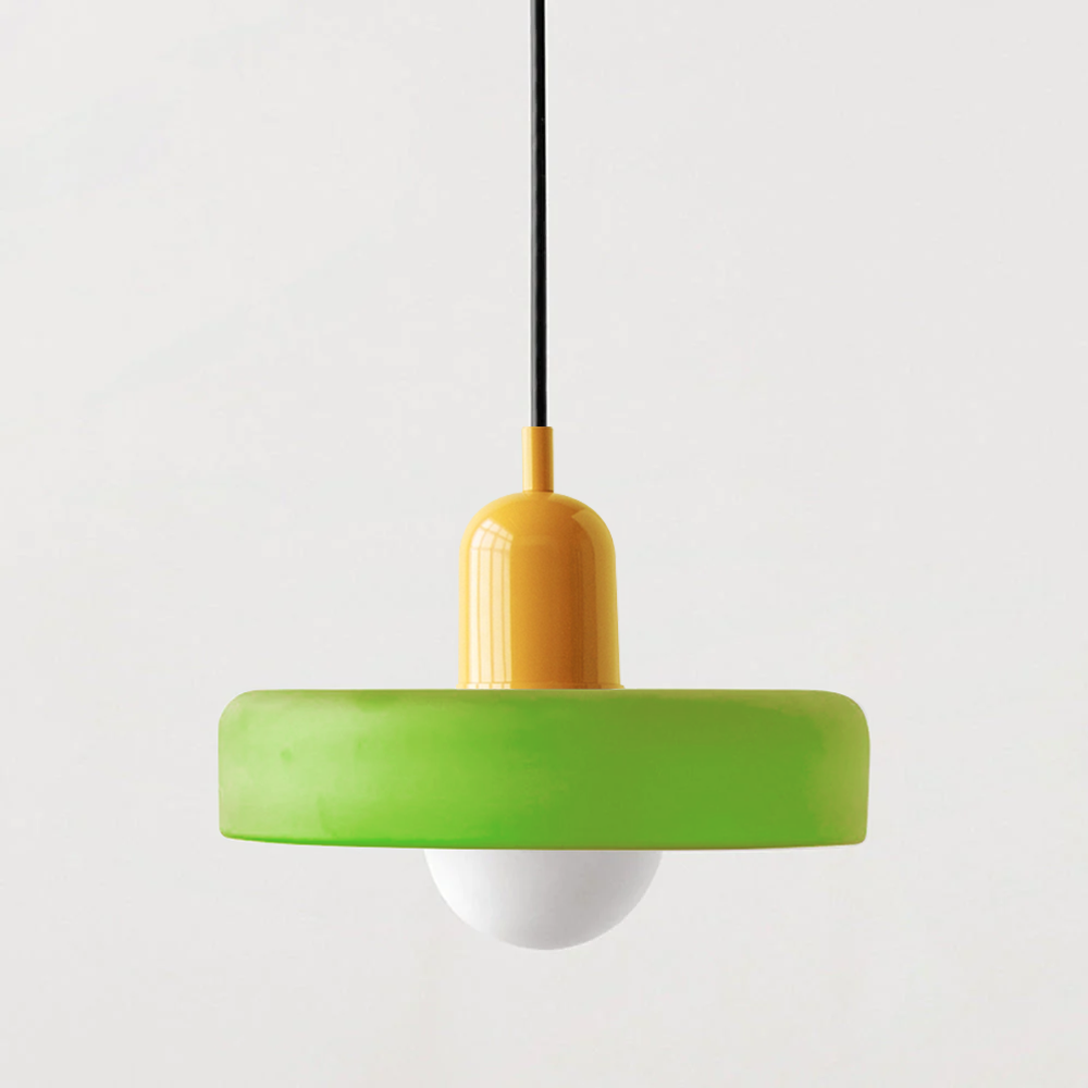 LUMINOUS ARTISAN – Elegant Colored Glass Pendant Lamp