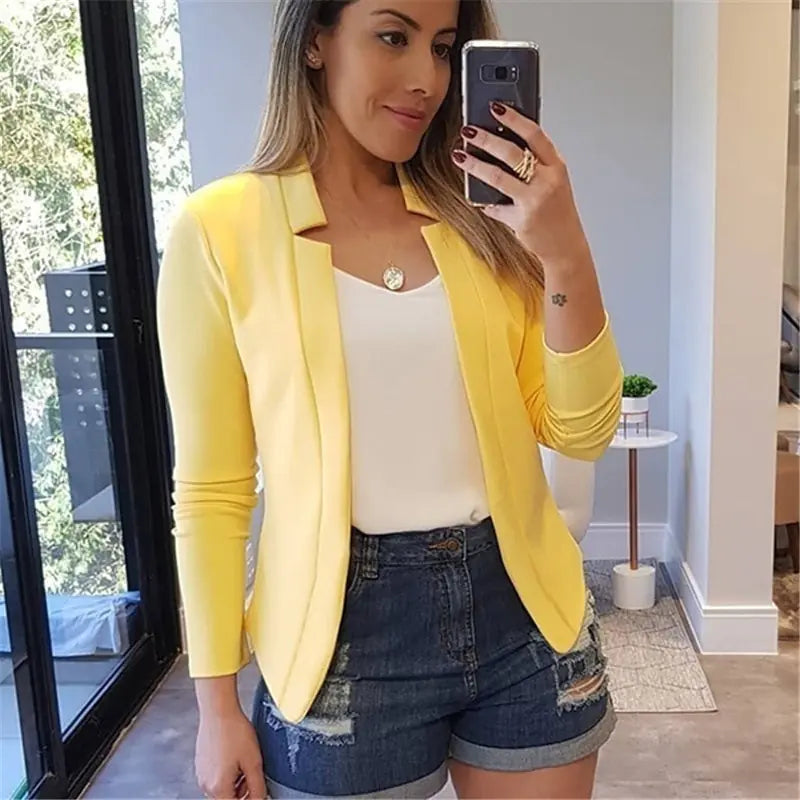 Elegant Lightweight Blazer for Year-Round Style