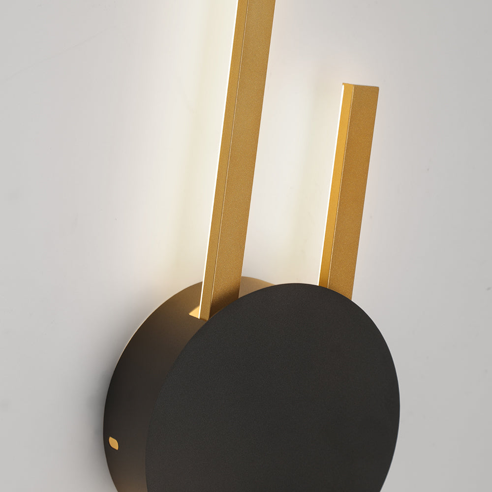 LUMINOX – Modern Industrial Wall Lamp with Cozy Lighting