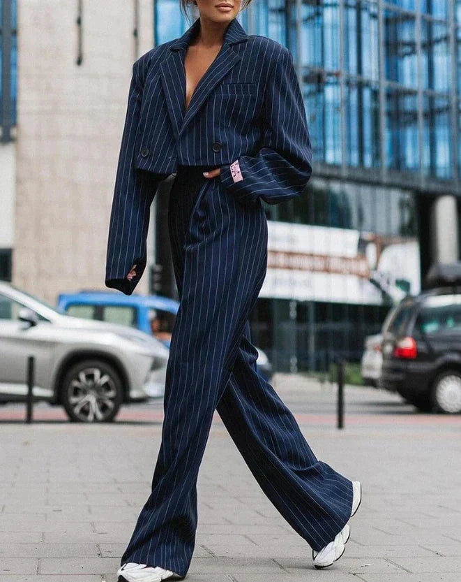 Elegant Women's Blazer and Trousers Set
