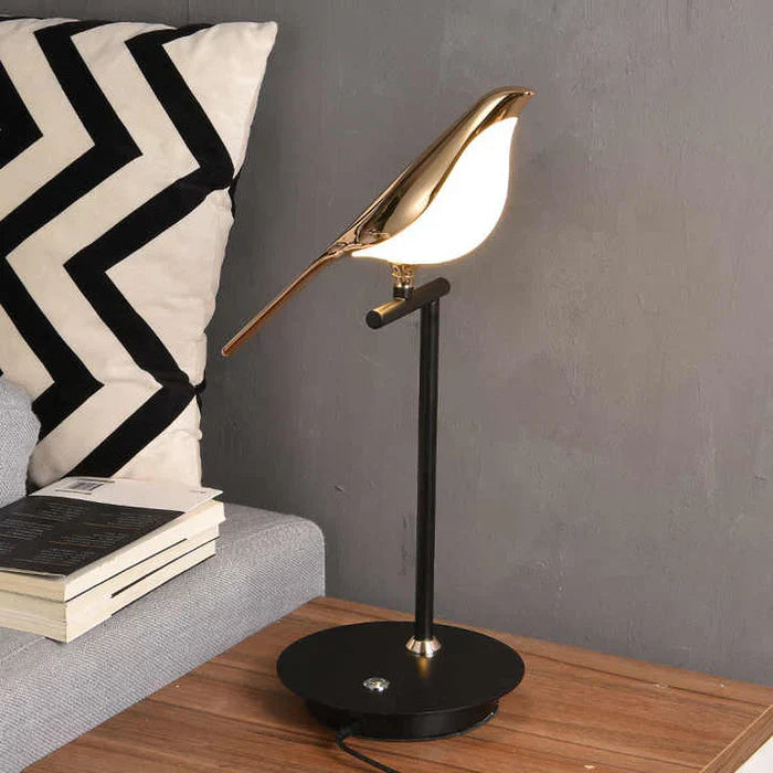 LUMINAIRE – Elegant LED Wall Light for Any Space