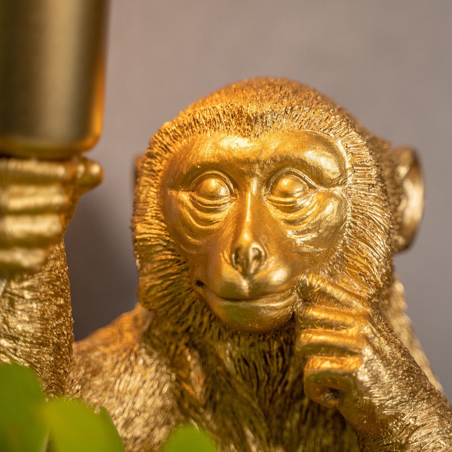 GOLDEN GORILLA – Luxurious Monkey Table Lamp