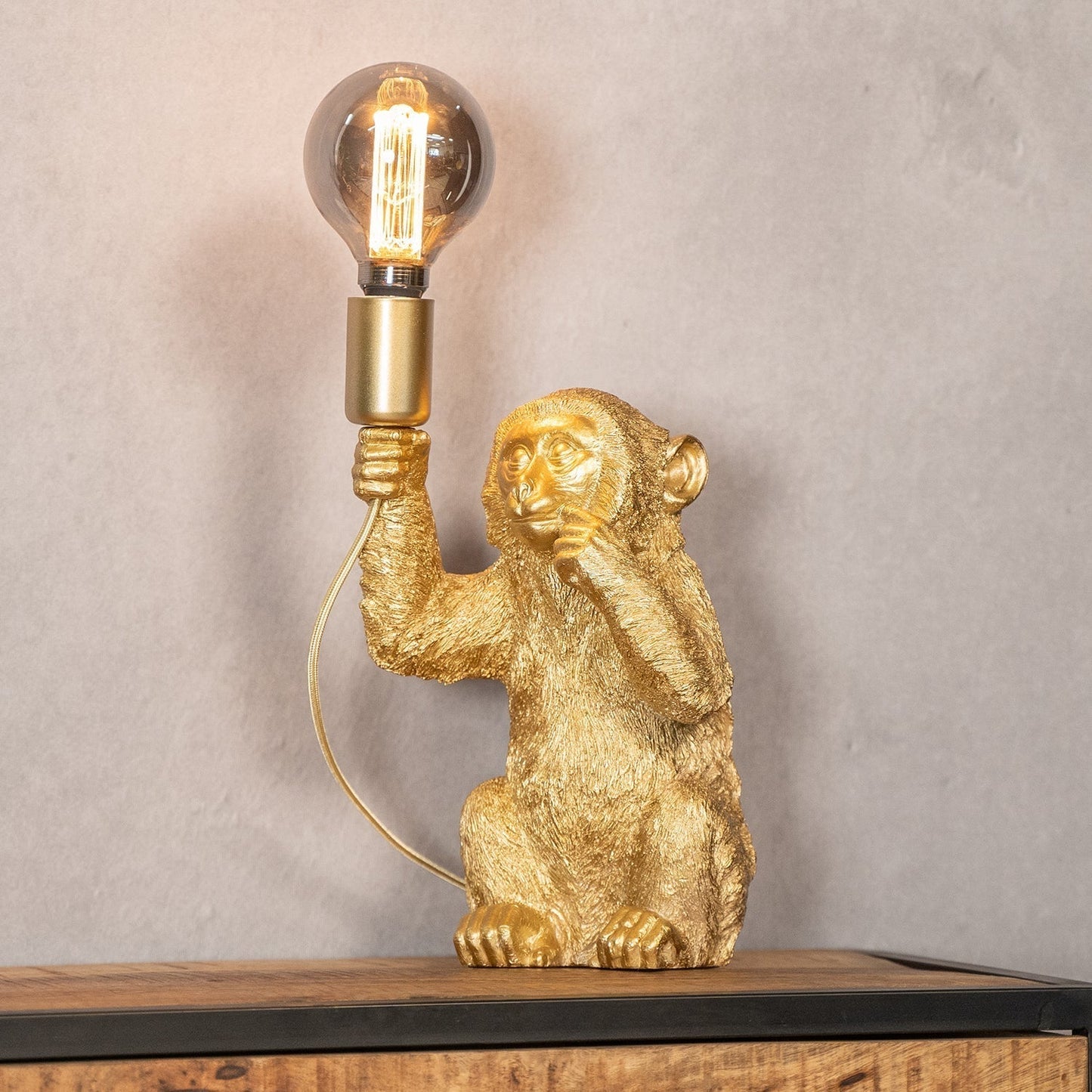 GOLDEN GORILLA – Luxurious Monkey Table Lamp