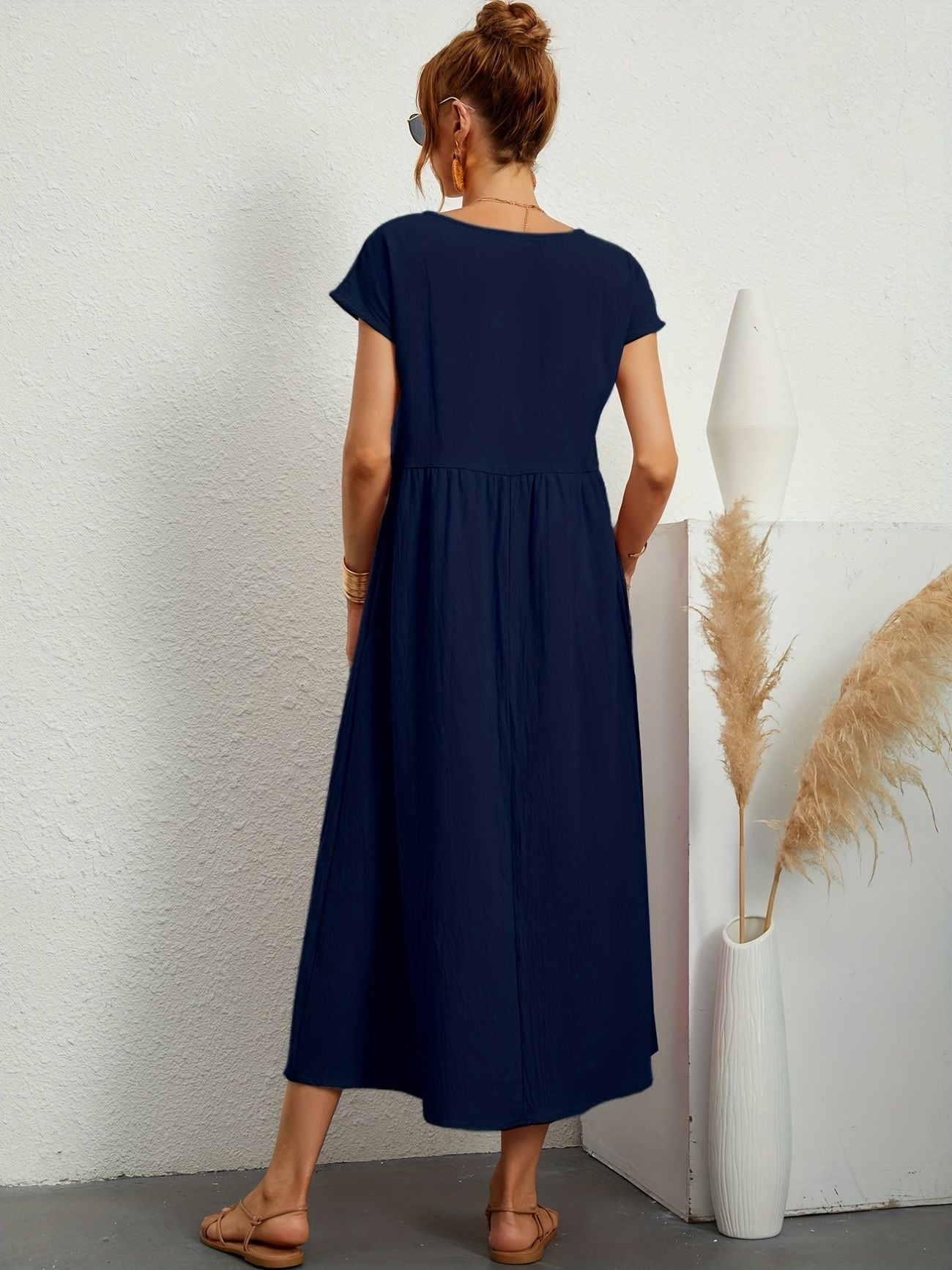 Elegant Spring Round Neck Dress