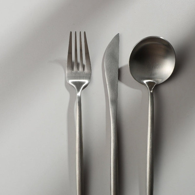 Elegant Minimalist Stainless Steel Cutlery Set