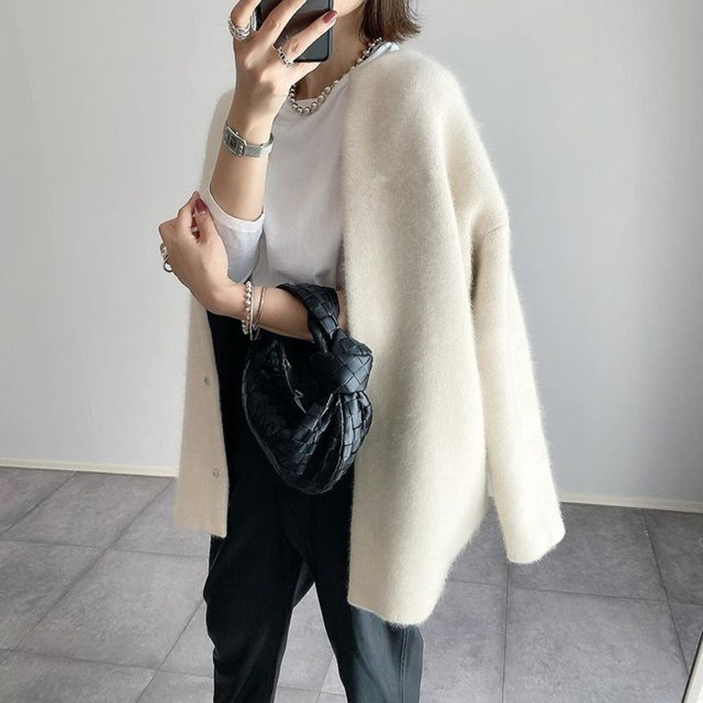 Luxurious Cotton Refined Cardigan for All