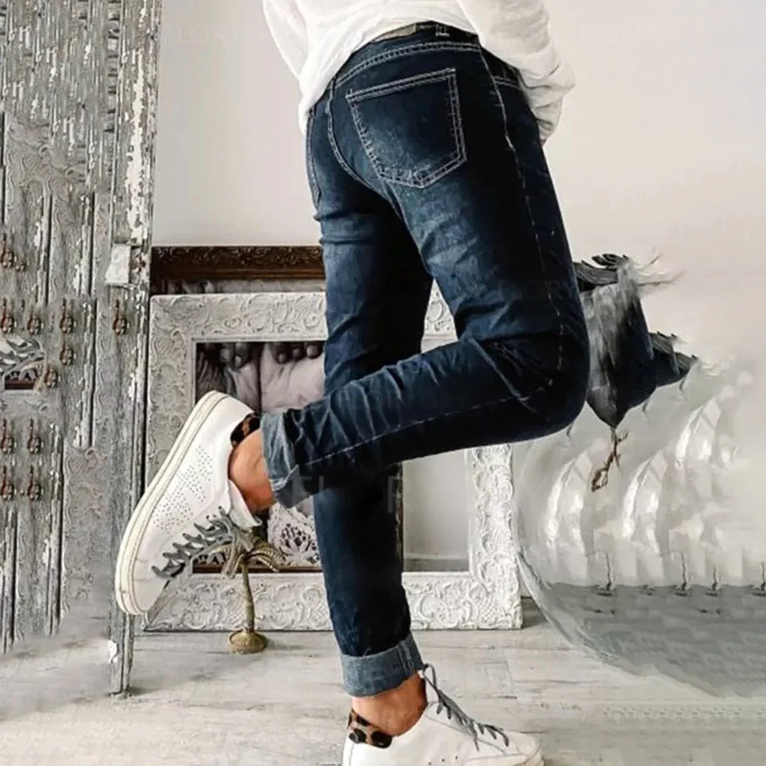 Stylish Women's Slim-Fit Comfortable Jeans