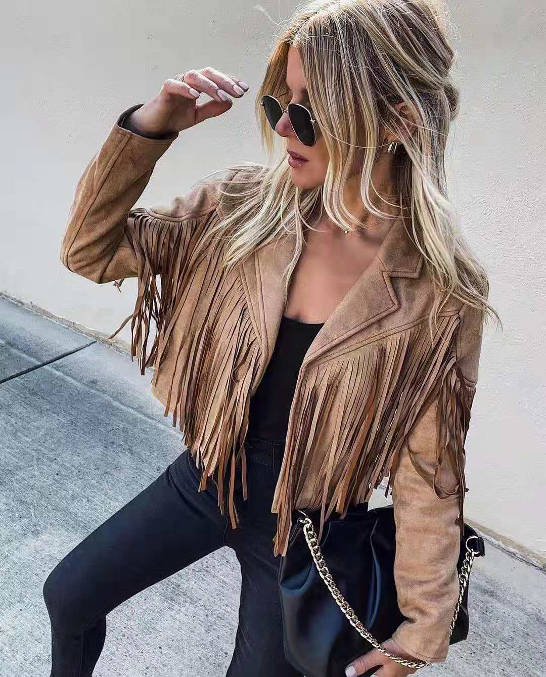 Floral Bomber Jacket: Vintage Elegance Redefined