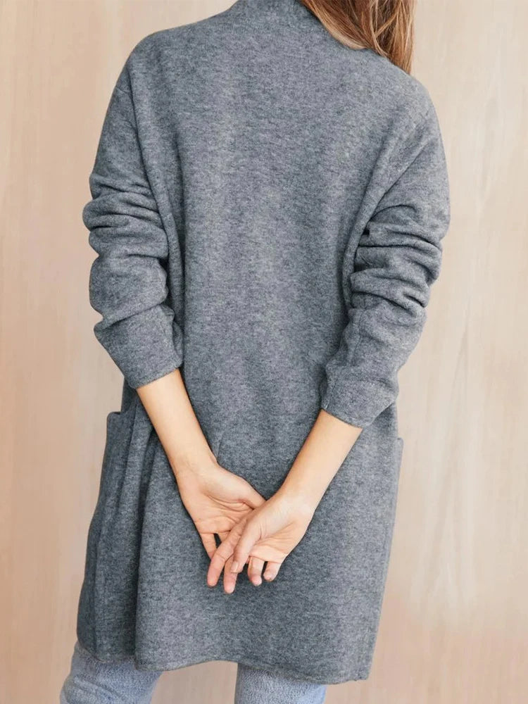 Chic Women's Long Knitted Cardigan with Pockets