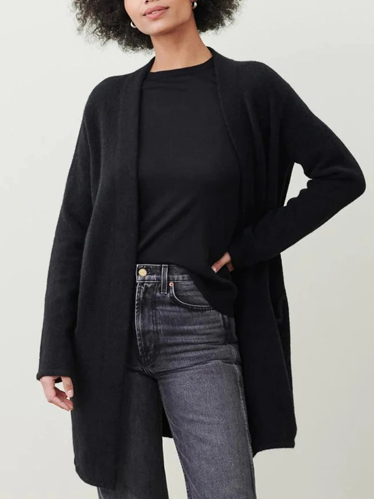 Chic Women's Long Knitted Cardigan with Pockets