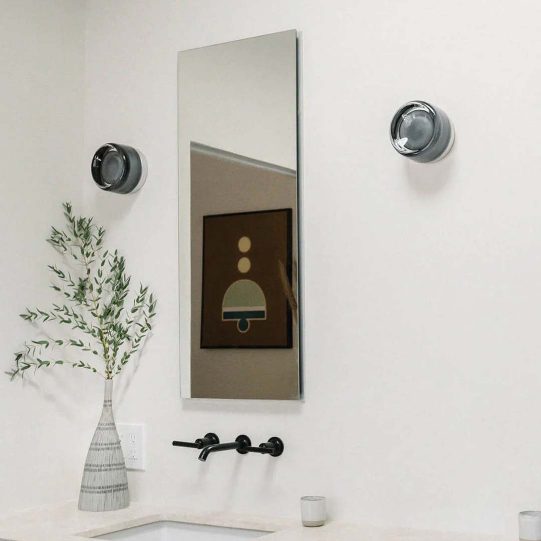 LUMINOUS – Chic Wall Light for Modern Spaces