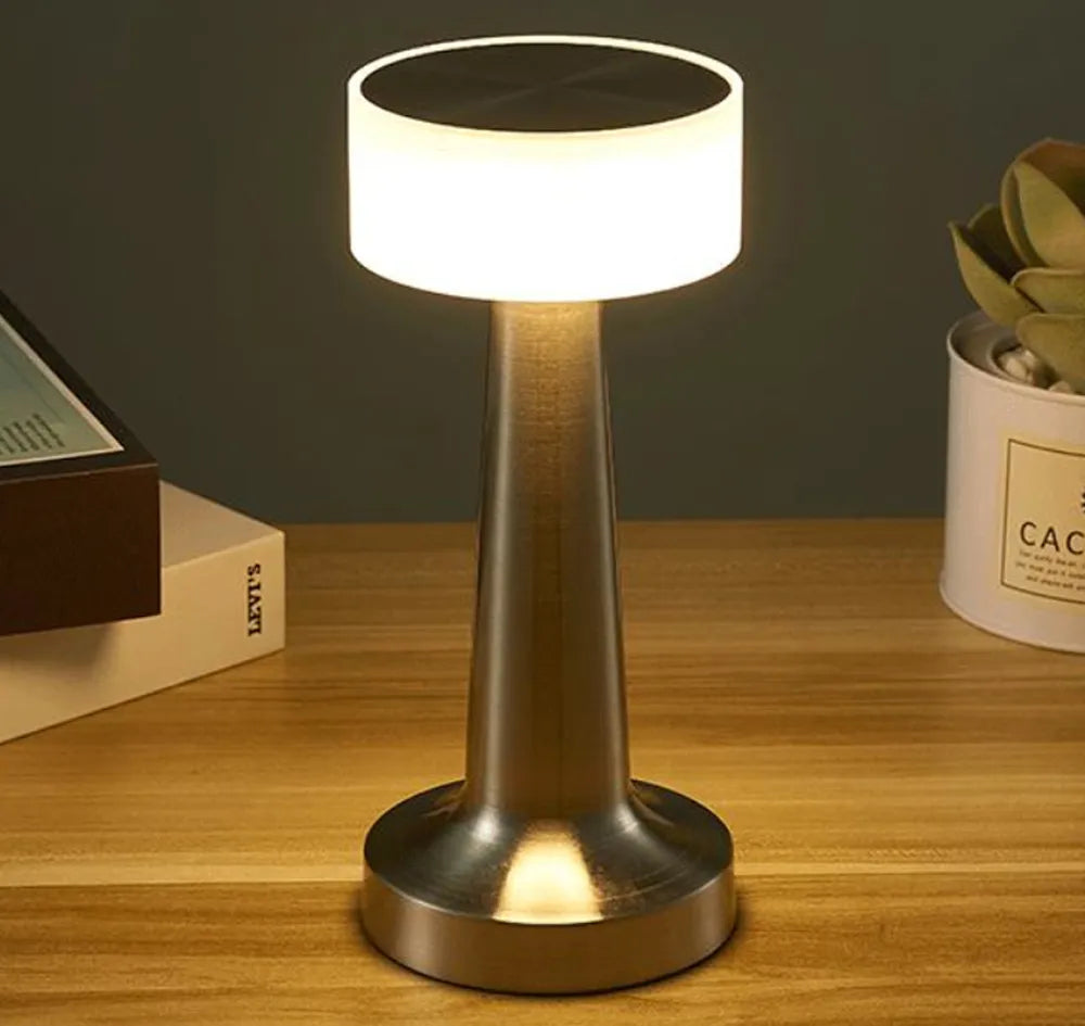 LUMINAIRE CLASSIC – Elegant Wireless LED Table Lamp