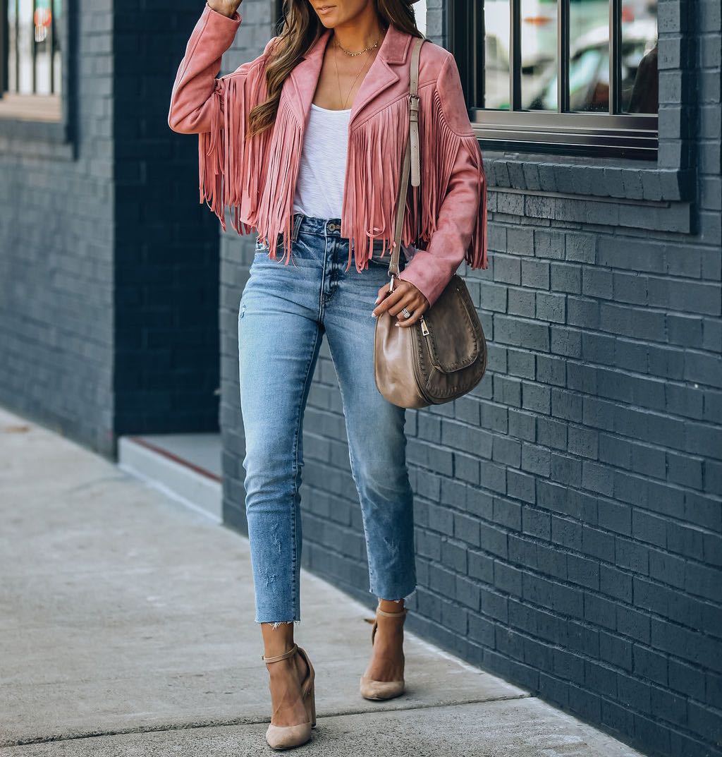 Floral Bomber Jacket: Vintage Elegance Redefined