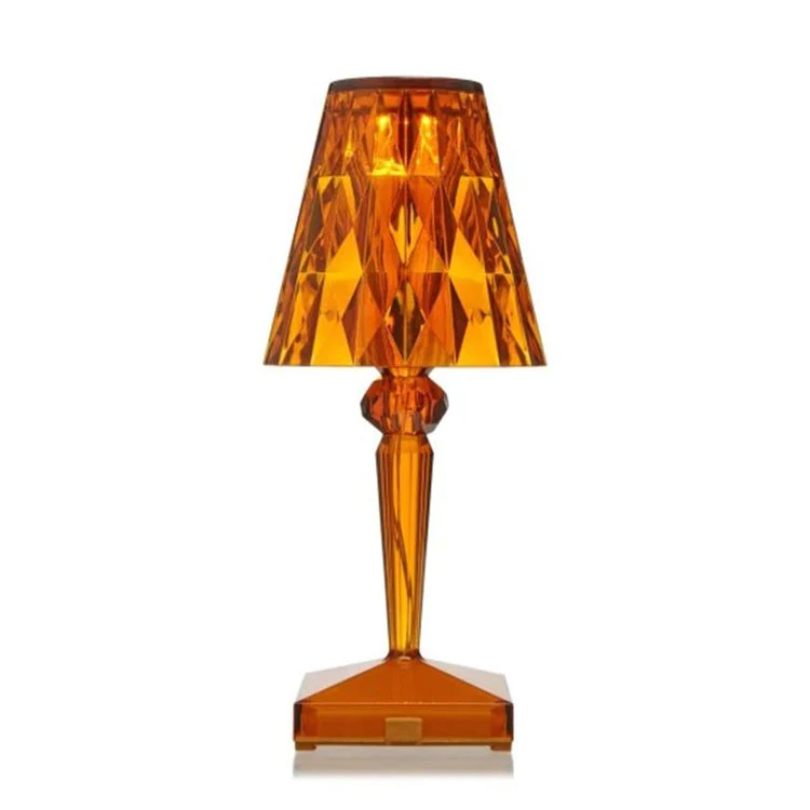 LUXELITE – Glamorous Crystal Table Lamp Design