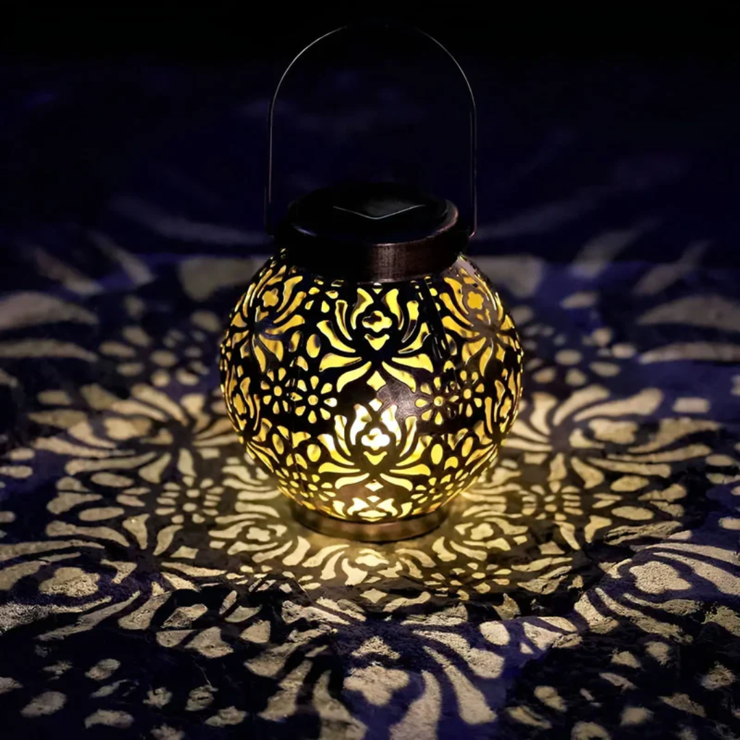 LUMINAIRE – Elegant Solar Hanging Garden Lamp