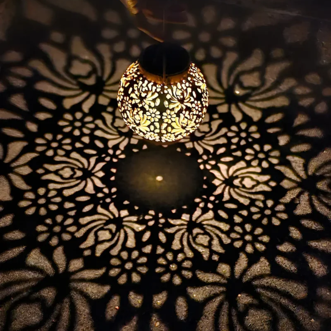 LUMINAIRE – Elegant Solar Hanging Garden Lamp
