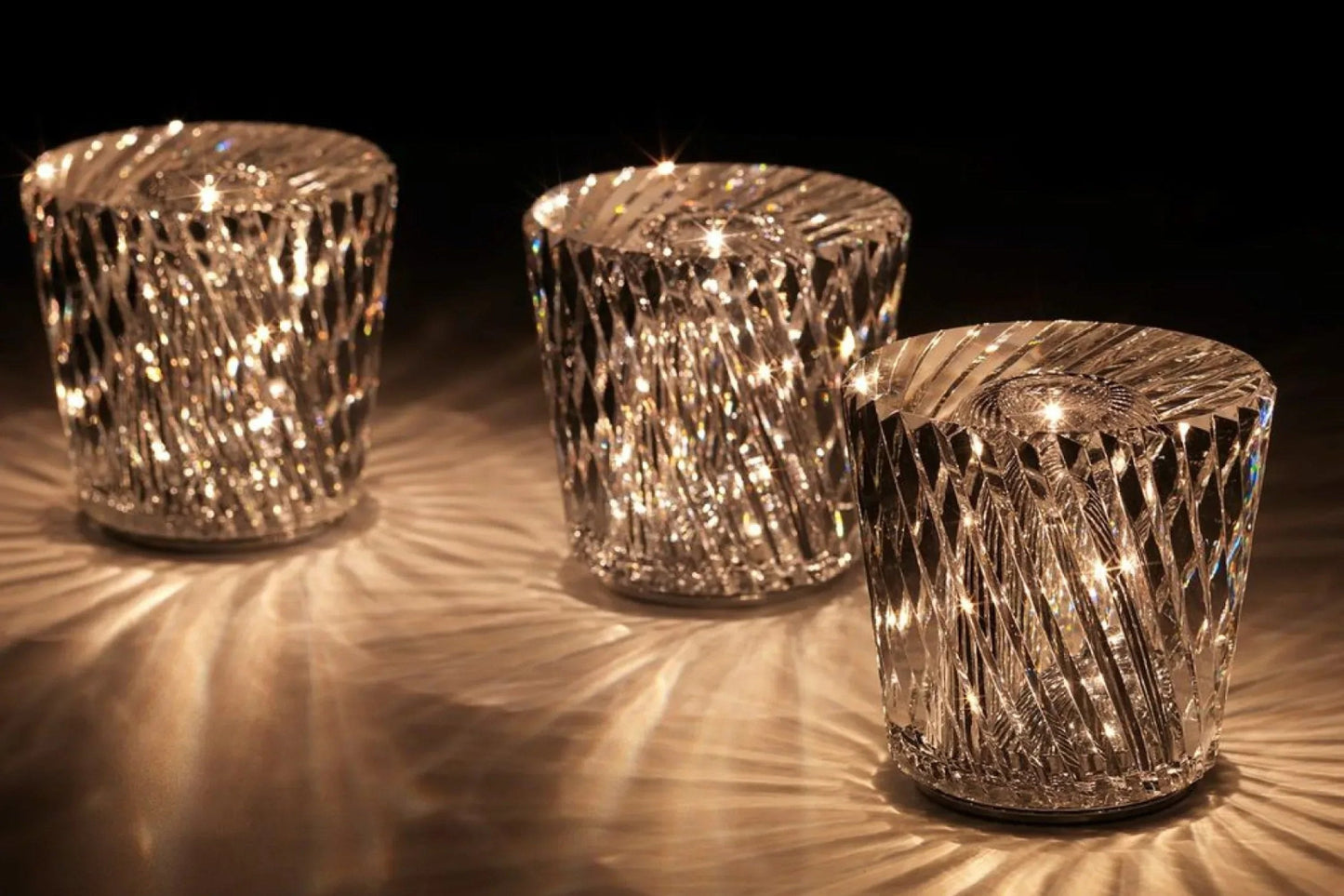 LUMINAIRE – Elegant Rechargeable Crystal Table Lamp