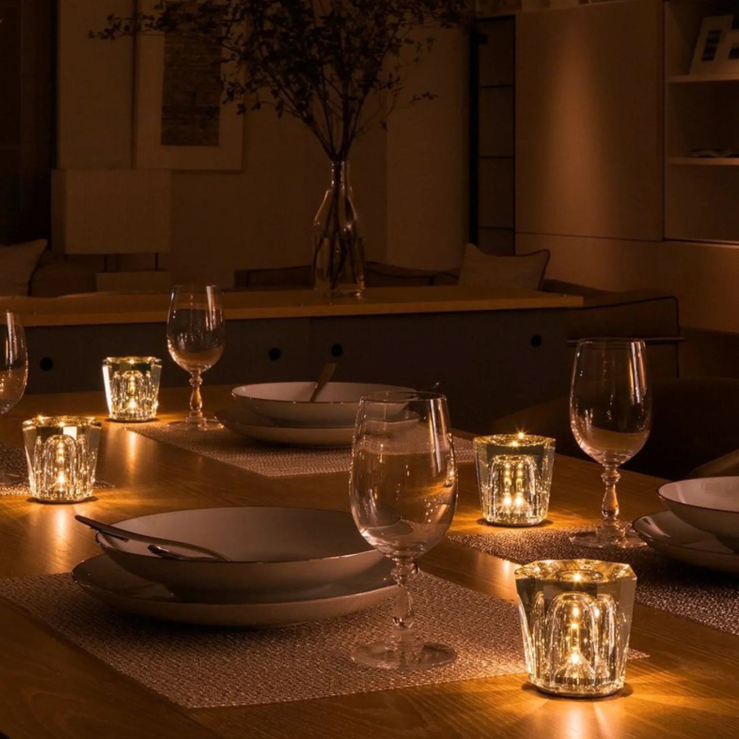 LUMINAIRE – Elegant Rechargeable Crystal Table Lamp