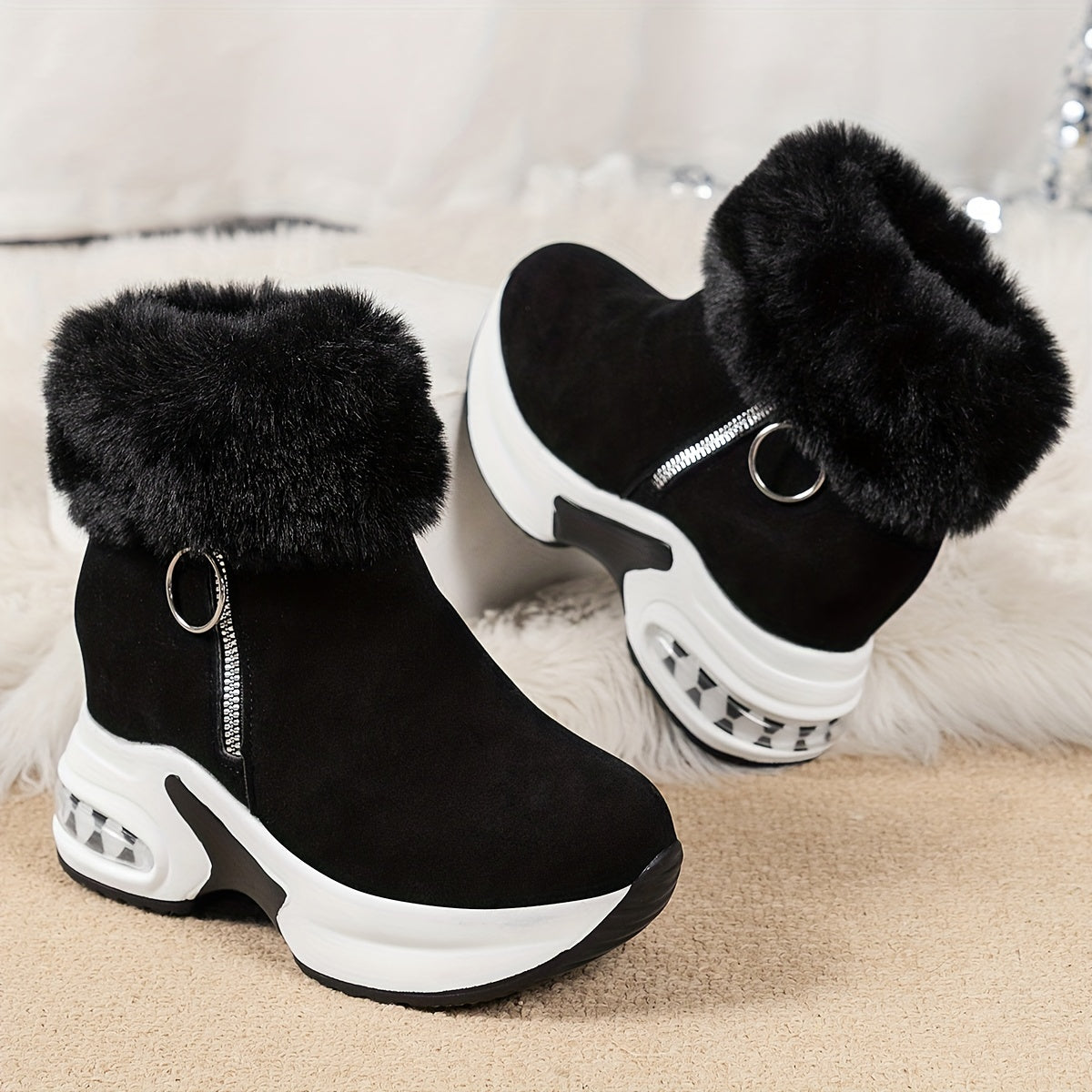 Trendy Women's Boots: Elegance Meets Comfort
