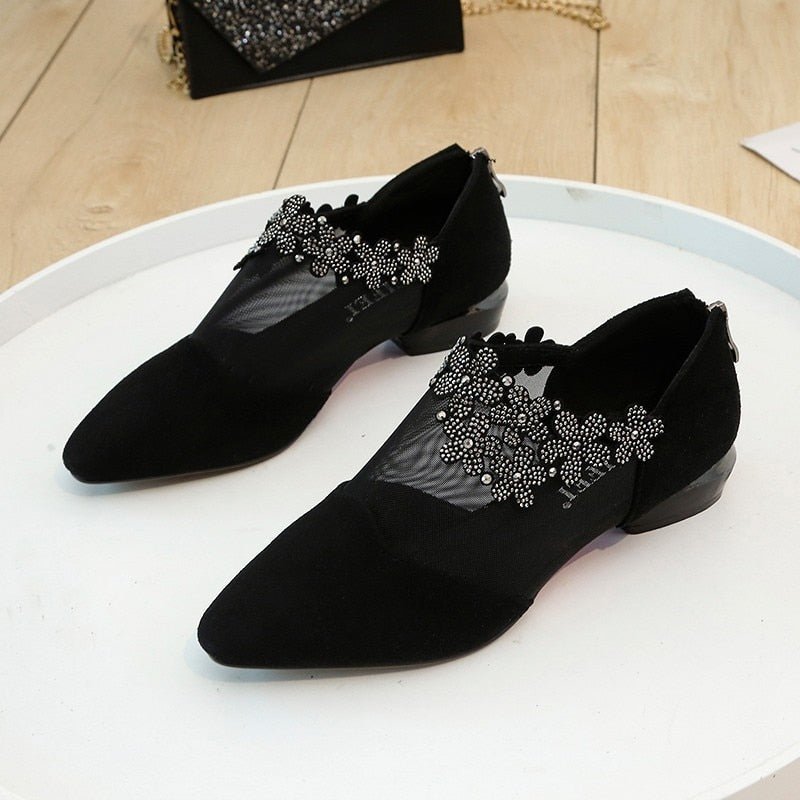 Elegant Comfort: Stylish Women's Heels