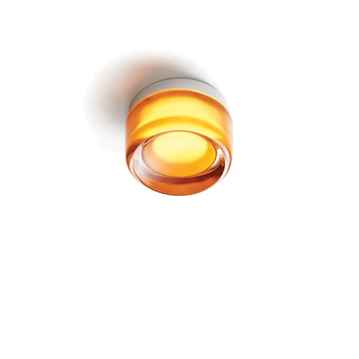 LUMINOUS – Chic Wall Light for Modern Spaces