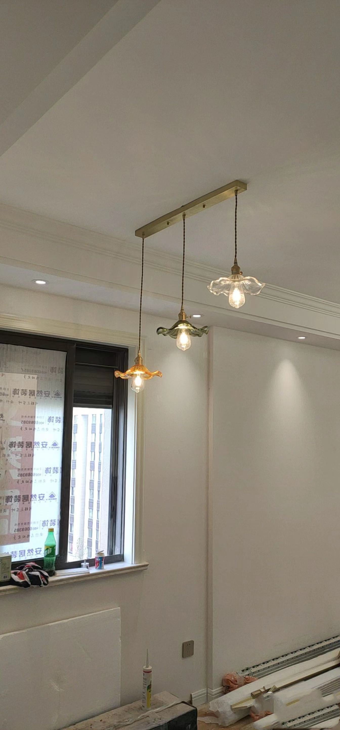 LUMINAIRE – Elegant LED Pendant Light Design