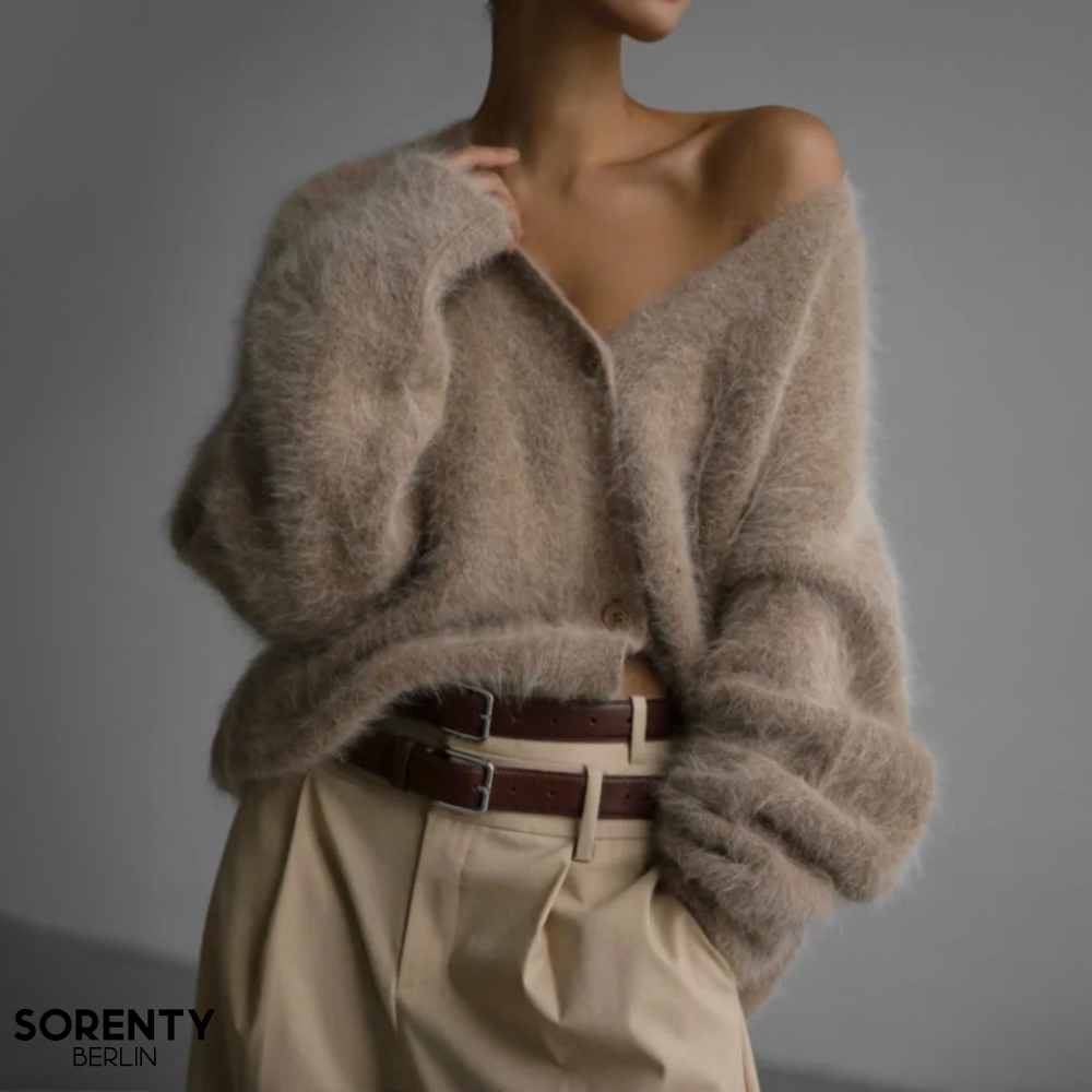 Luxurious Cashmere Cardigan for Ultimate Comfort