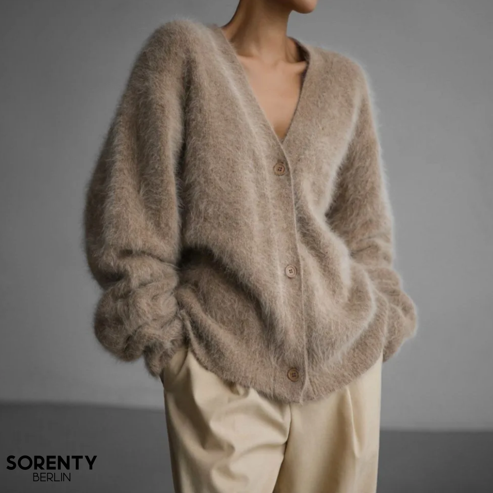 Luxurious Cashmere Cardigan for Ultimate Comfort