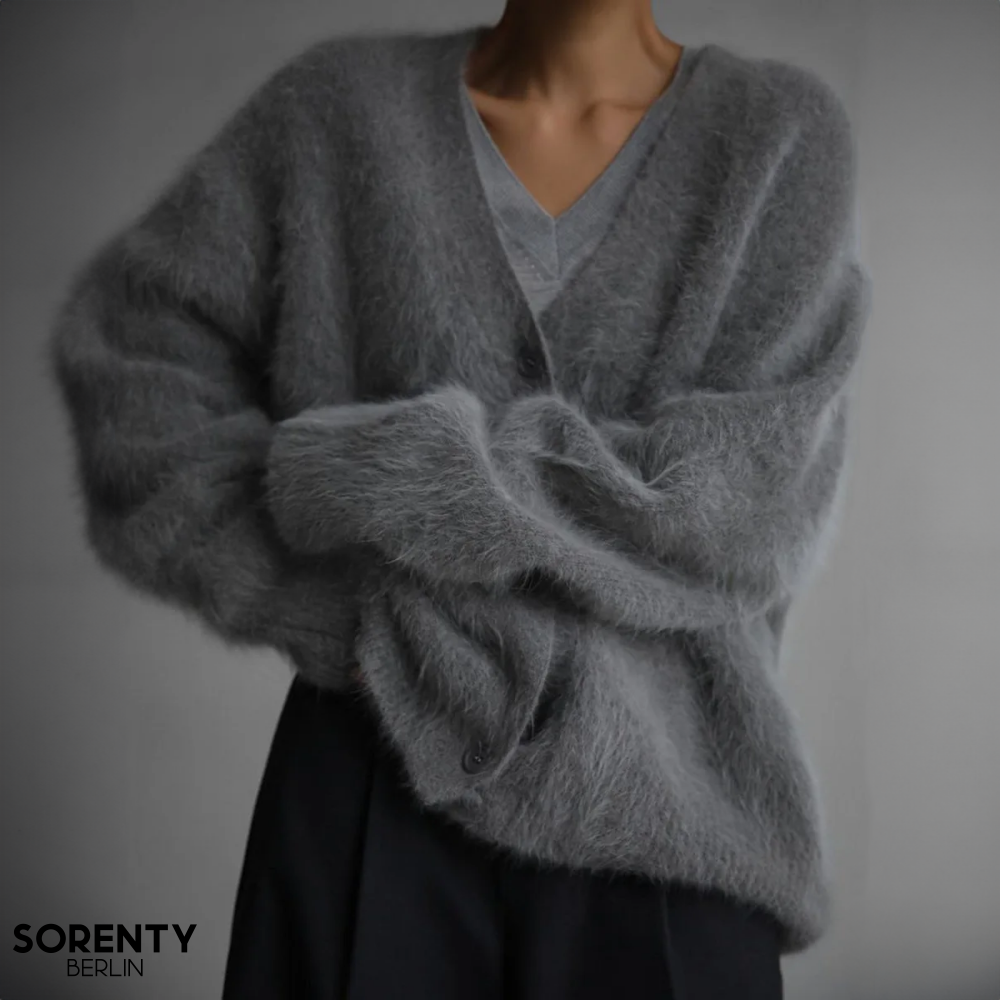 Luxurious Cashmere Cardigan for Ultimate Comfort