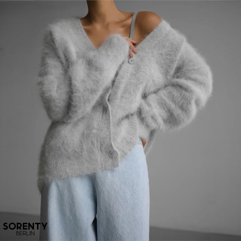 Luxurious Cashmere Cardigan for Ultimate Comfort