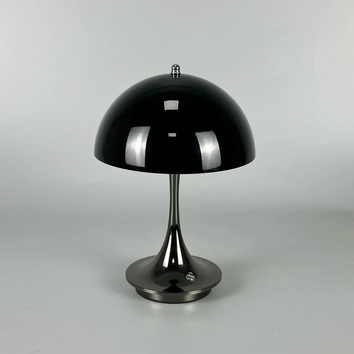 LUMINOUS BLOOM – Vibrant Cordless LED Lamp