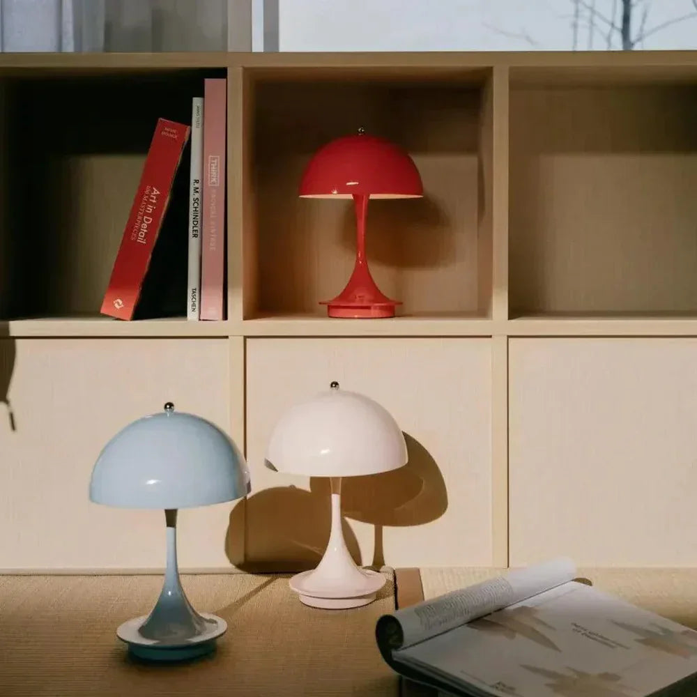 LUMINOUS BLOOM – Vibrant Cordless LED Lamp