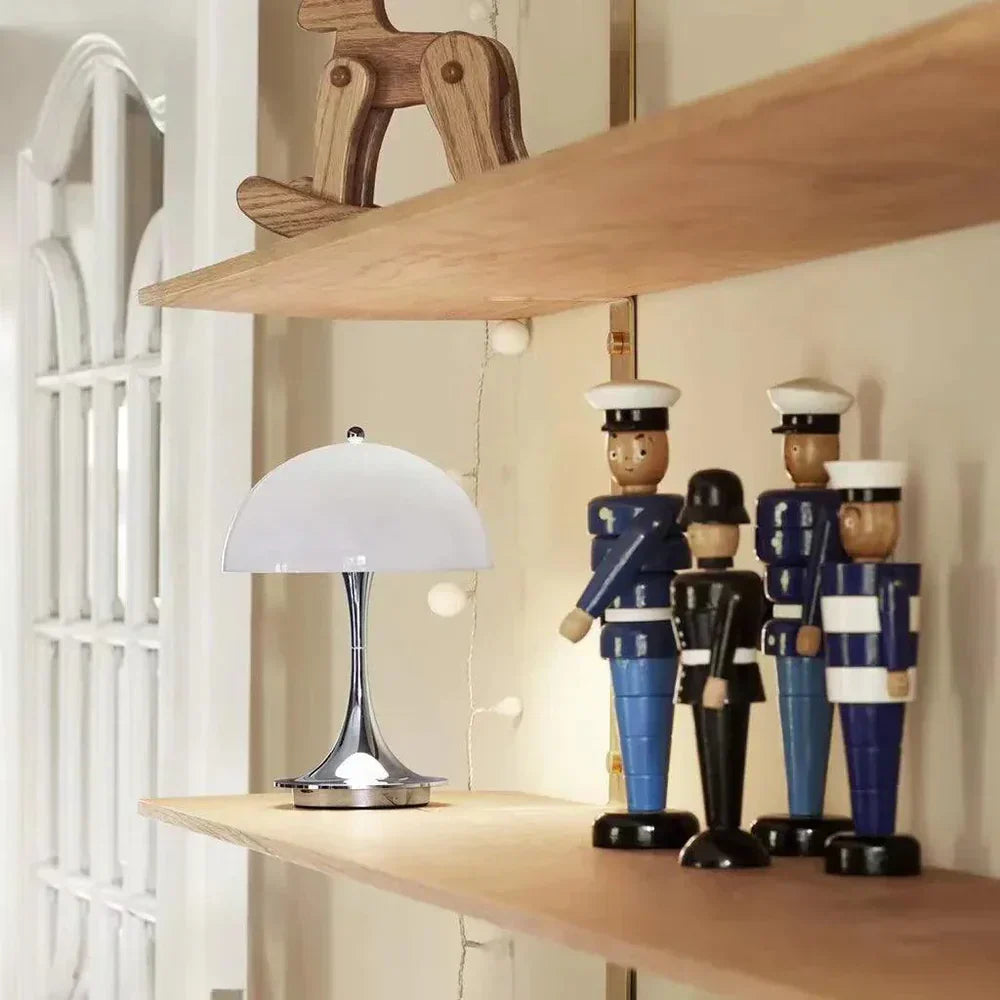 LUMINOUS BLOOM – Vibrant Cordless LED Lamp