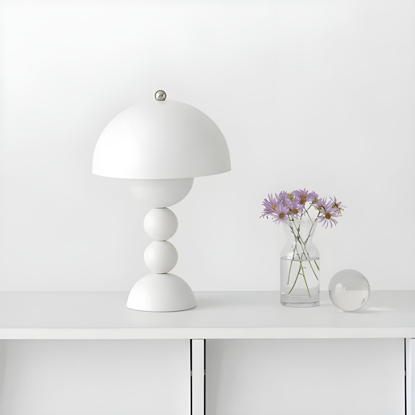 LUMINAIRE BLOOM – Elegant Dimmable Table Lamp