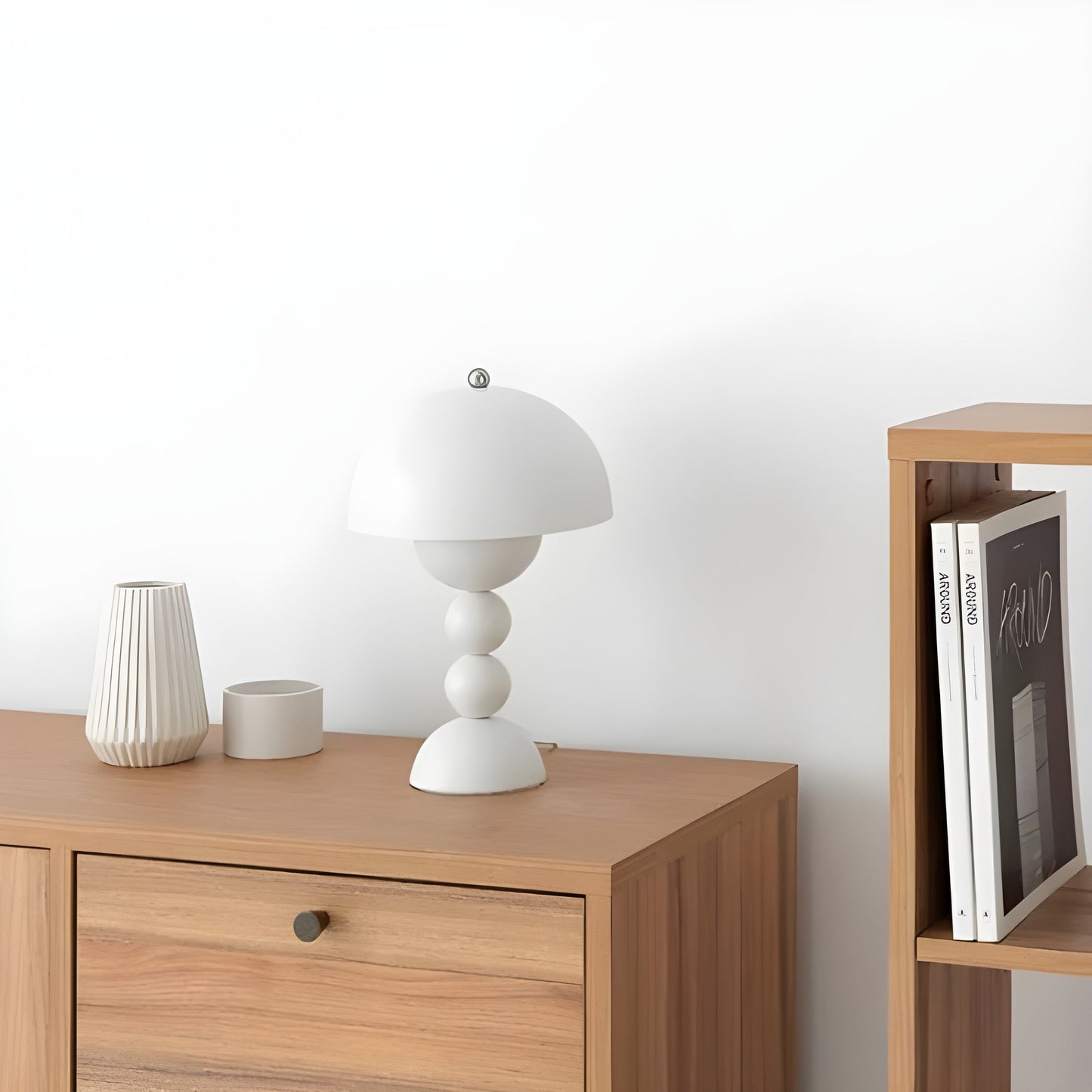 LUMINAIRE BLOOM – Elegant Dimmable Table Lamp
