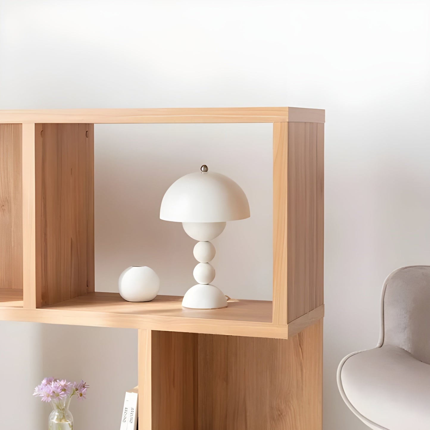 LUMINAIRE BLOOM – Elegant Dimmable Table Lamp