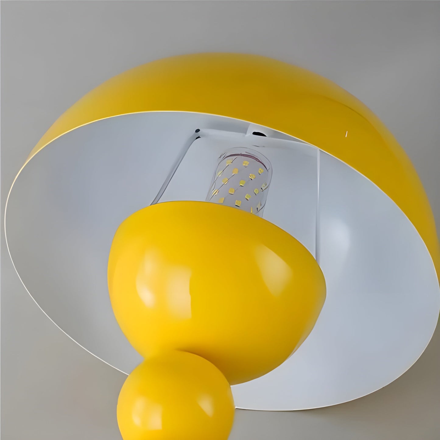 LUMINAIRE BLOOM – Elegant Dimmable Table Lamp
