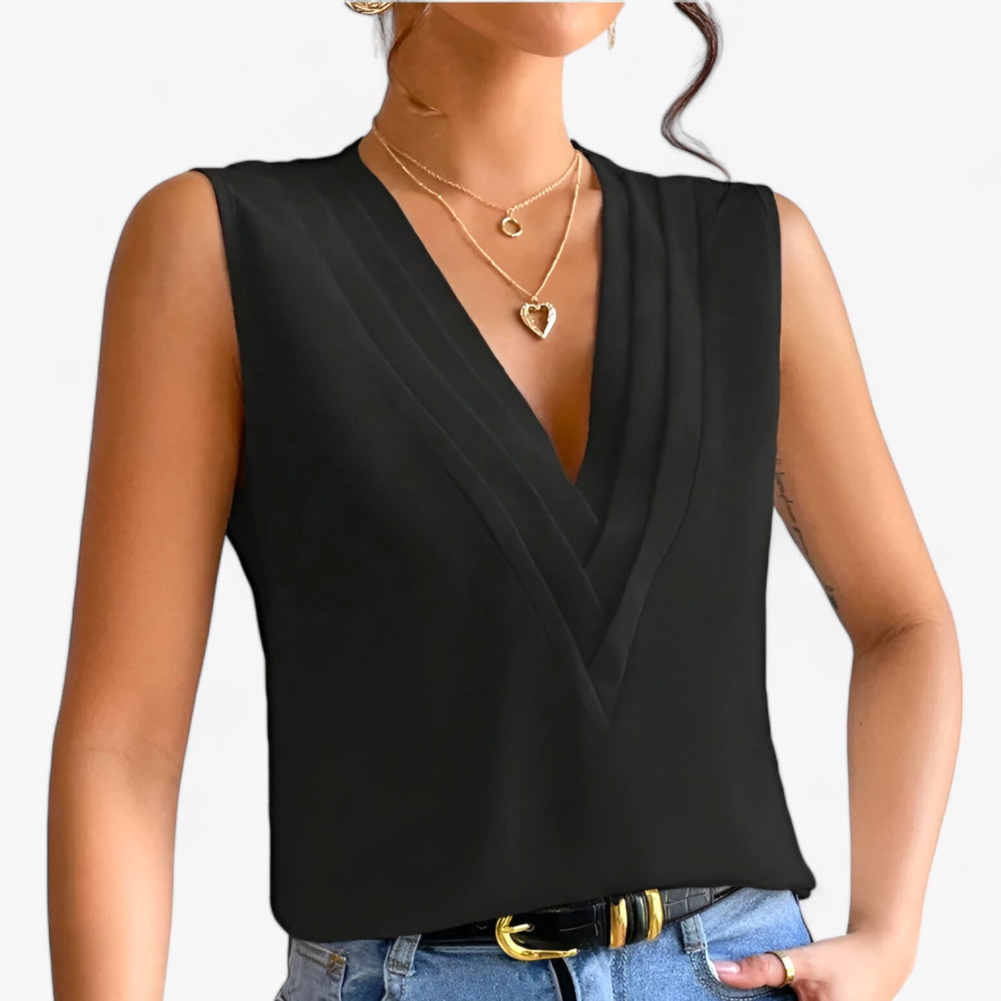 Chic Sleeveless Blouse for Effortless Style