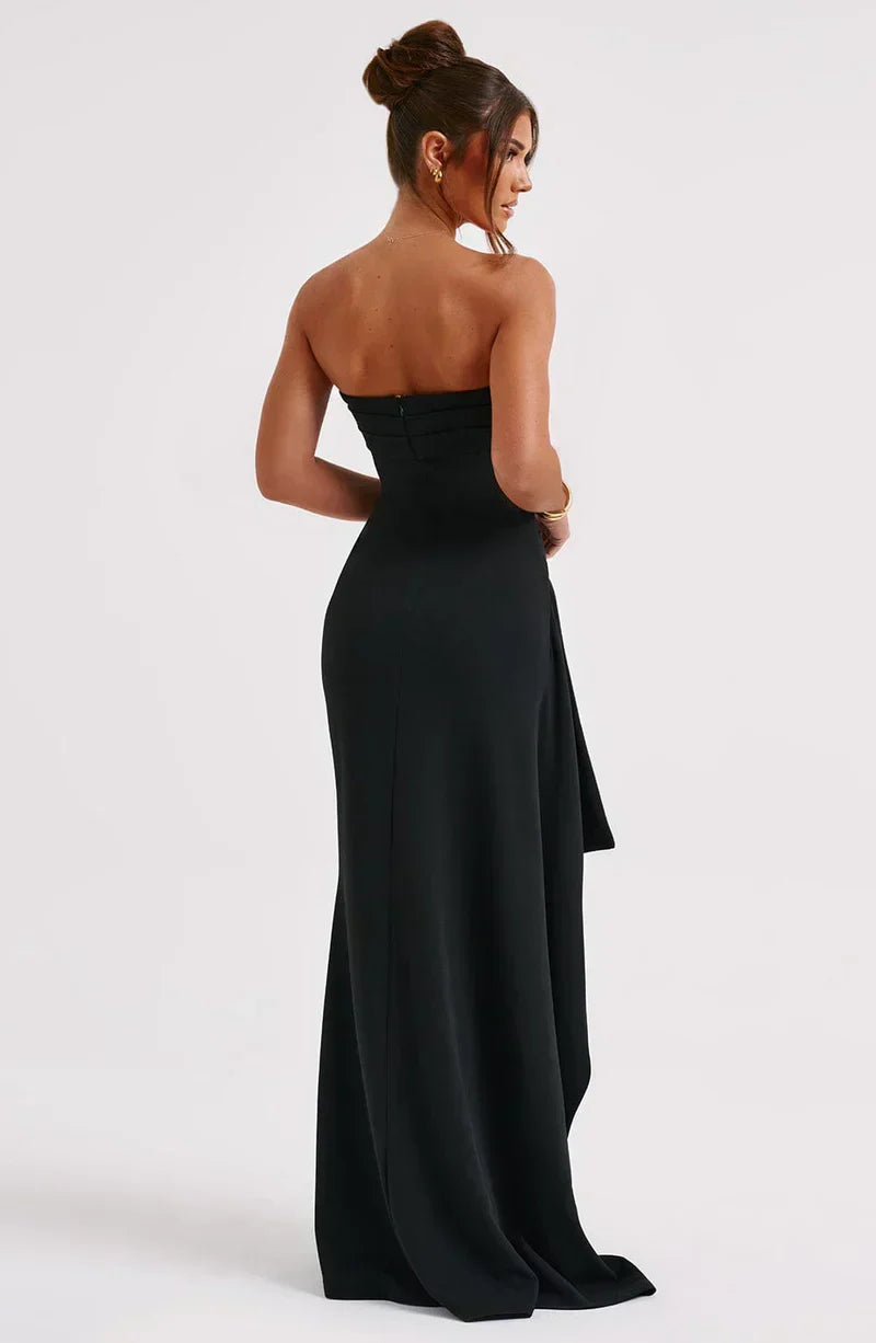 Chic Off-Shoulder Twisted Maxi Dress
