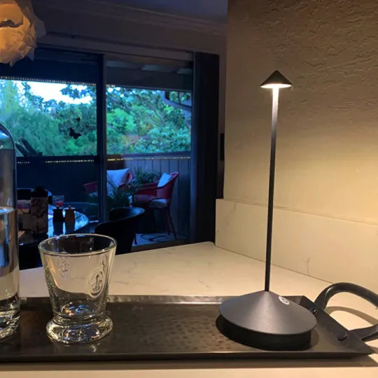 LUMINAIRE – Modern Wireless LED Table Lamp