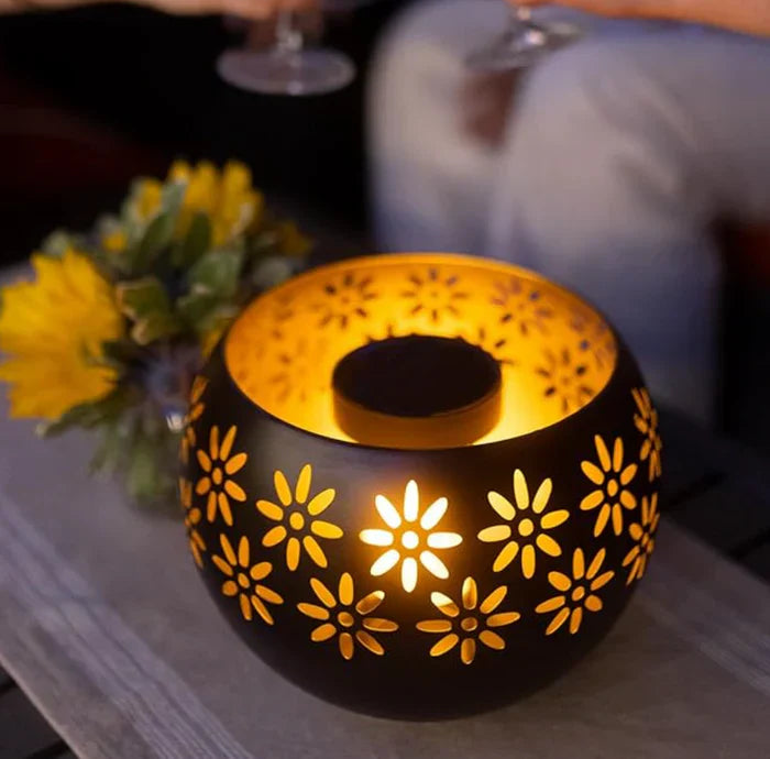 LUMIFLORA – Elegant Floral Candle Lamp & Aroma Diffuser