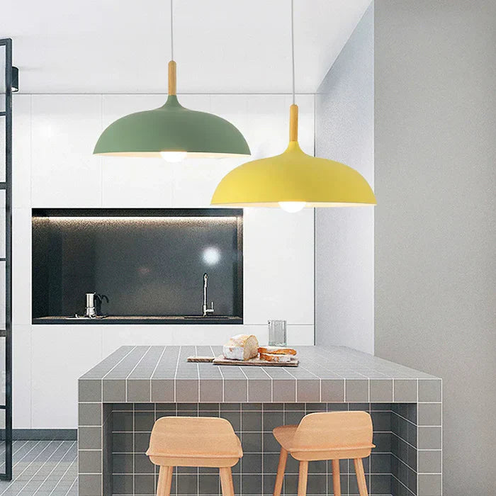 LUMINAIRE – Elegant Scandinavian Oak Ceiling Light