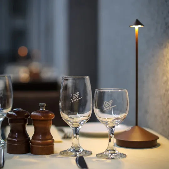 LUMINOX – Modern Wireless LED Table Lamp